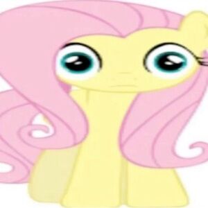 Hai! I’m Emerson & from IL B)